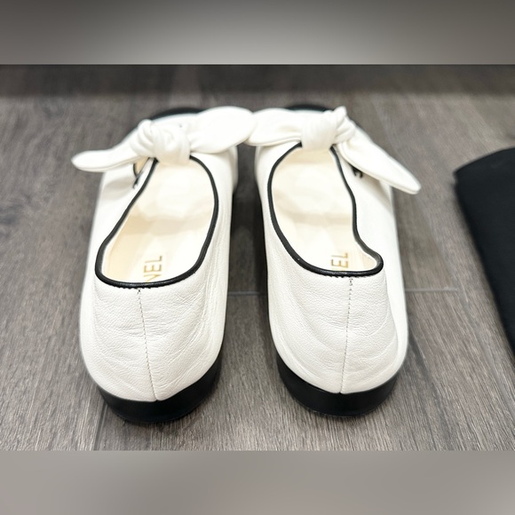 Chanel 2024 white ivory leather ballet flats with bow size 38 - Picture 13 of 16